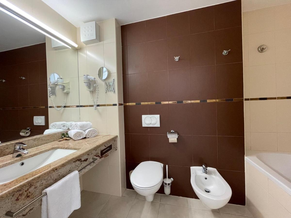 Apartment Premium Levant Marina With Sea View By Locap Group